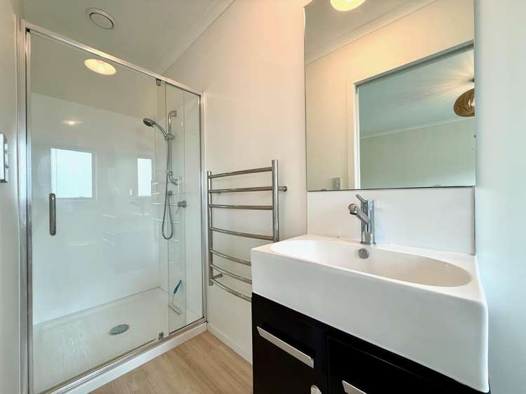 20A Manukau Rd Raglan_17