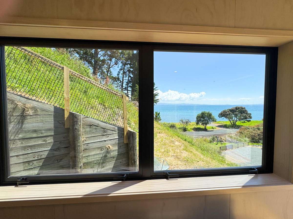 1000A Thames Coast Road_1