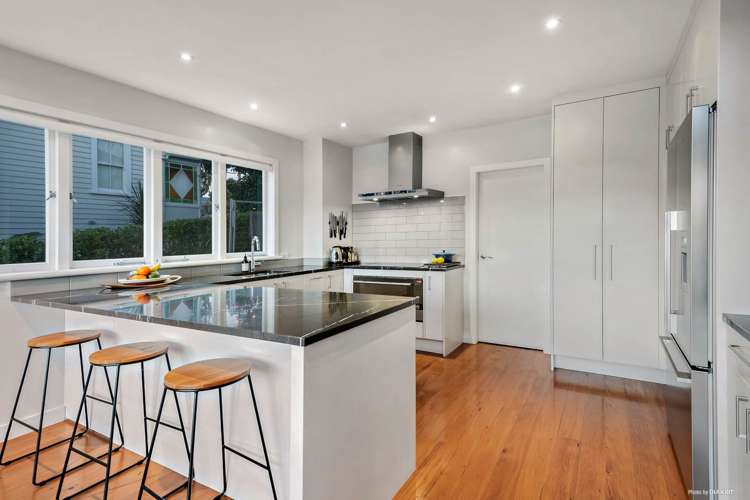 27 Glen Road Stanley Point_7