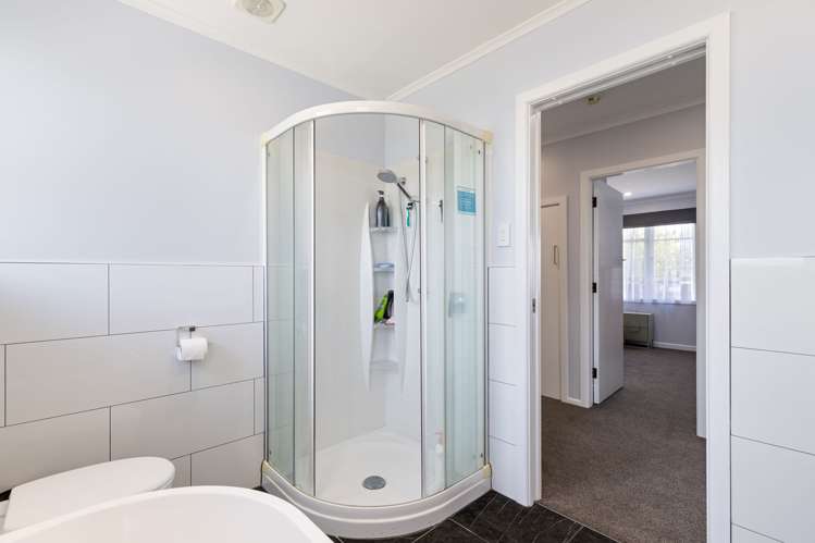 25 Battersea Place Roslyn_20