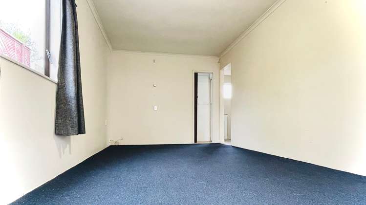 8 Idesia Place Totara Heights_17