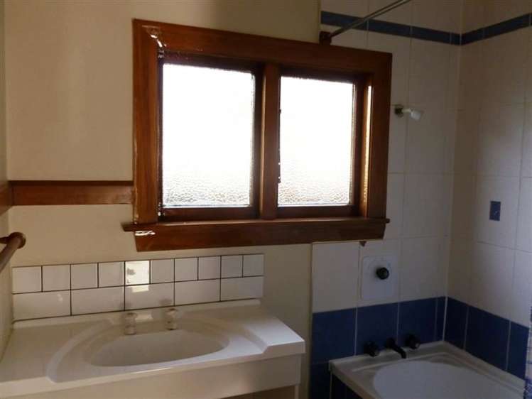 62 Tilford Street Woolston_11