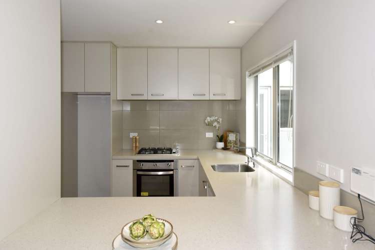 3/24 Dickens Street Addington_6