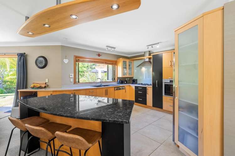 101 Clearwater Lane Rangatira Park_5