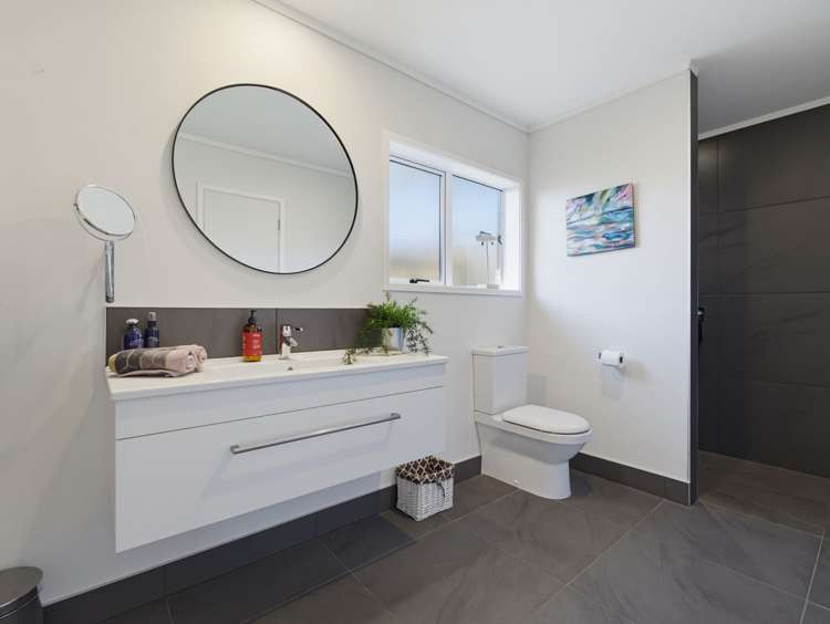 9 Dalton Drive Papamoa Beach_12