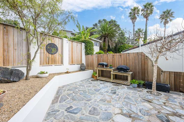 33 Duncansby Road Stanmore Bay_23