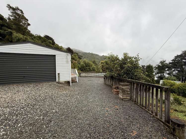98 Moenui Road Havelock_9