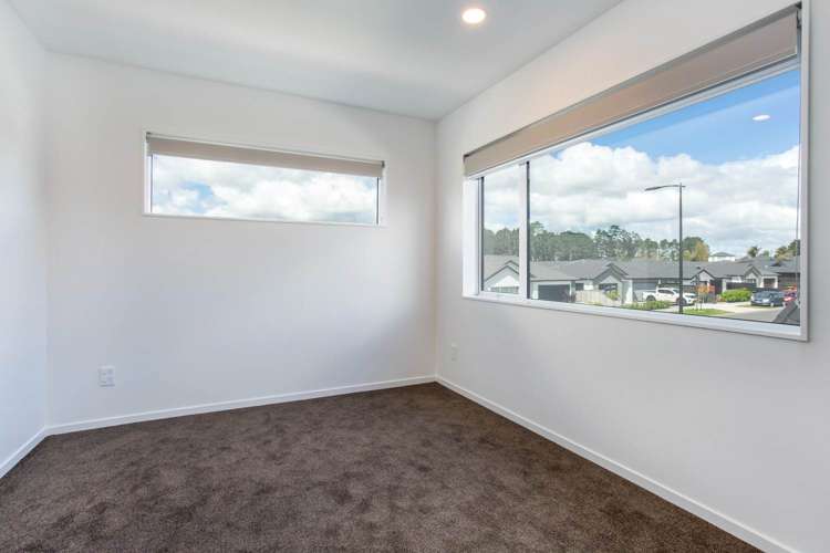 9/2 Tarras Road Kumeu_11