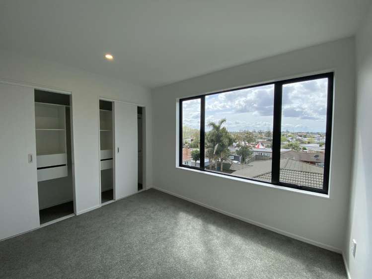 7/113 Te Atatu Road Te Atatu South_12