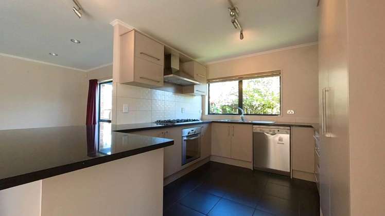 5b Noton Road Mount Roskill_3