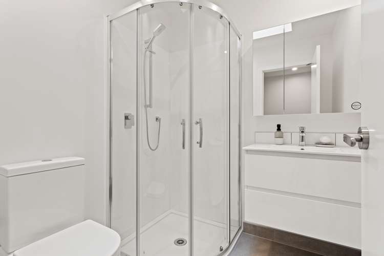 Lot 2/11 Meg Lane Glen Eden_19