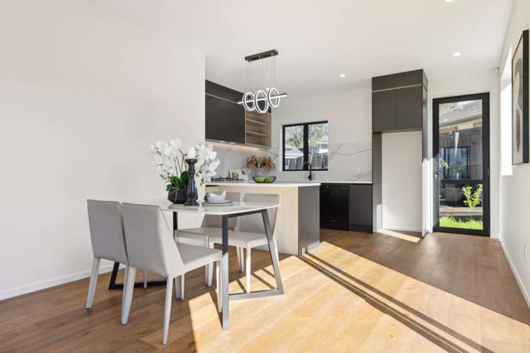 106 Aranui Road Mt Wellington_11