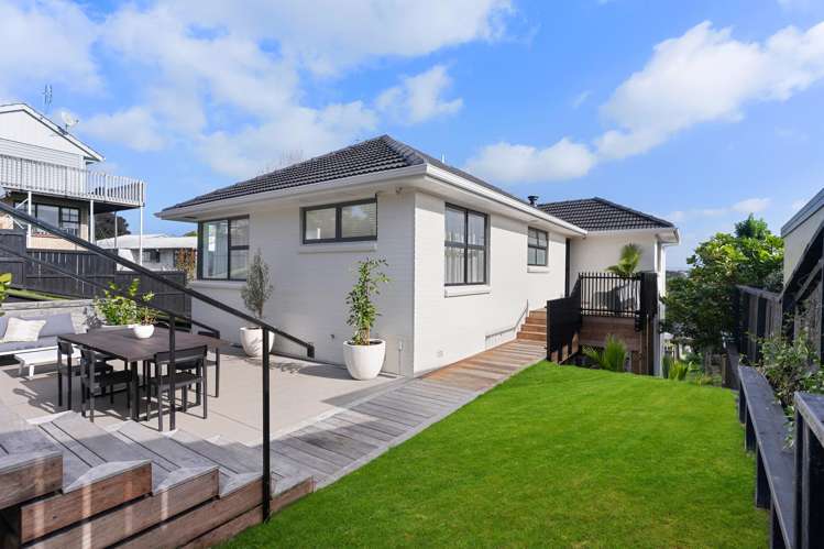 4 Noel Place Mount Roskill_13
