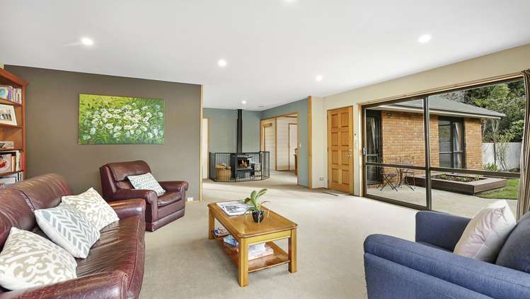 8 De Renzie Place Kirwee_7