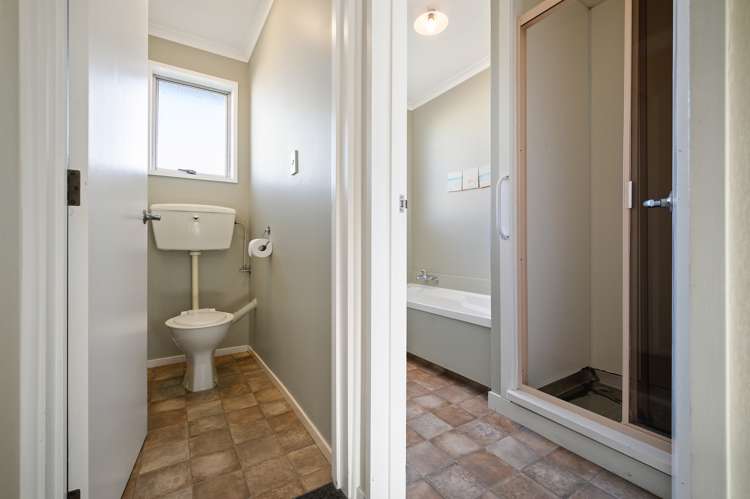 2/110 Barbour Street Waltham_12