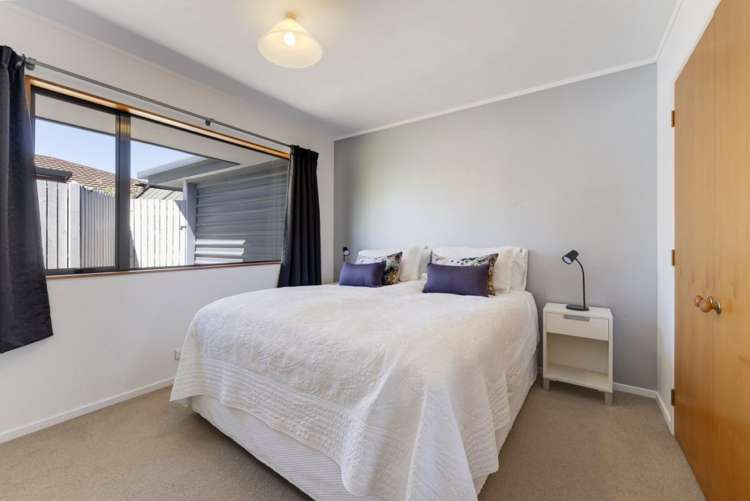 52 Aldinga Avenue Stoke_14