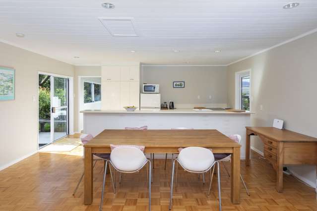 24 and 26 Ngaio Grove Duvauchelle_3