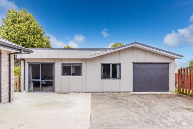 2 Moreland Avenue Pukete_17