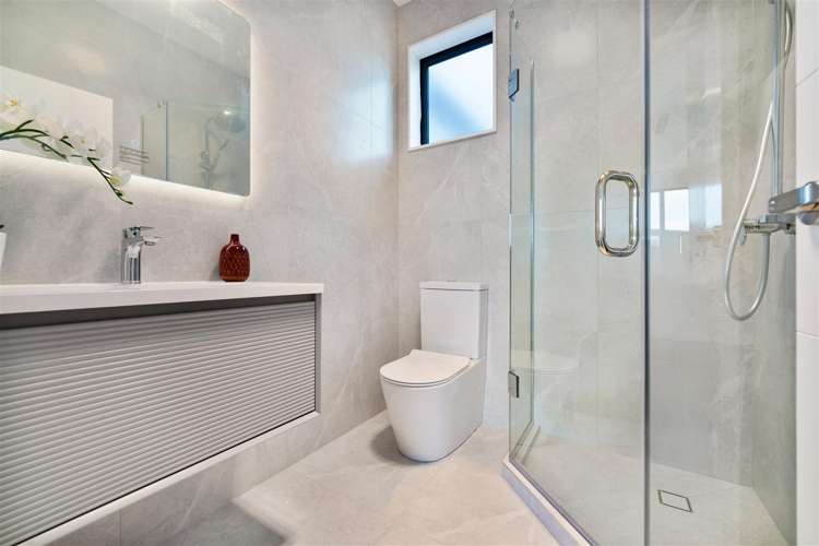 34 Whakairo Crescent Gulf Harbour_20