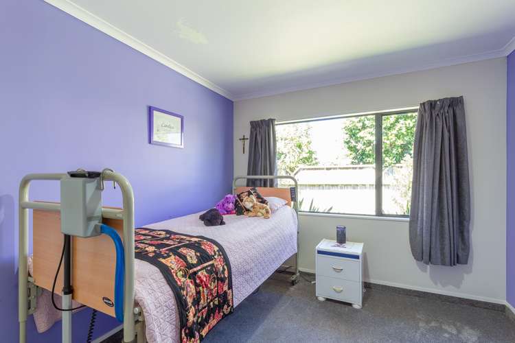 21 Kensington Drive Taradale_12