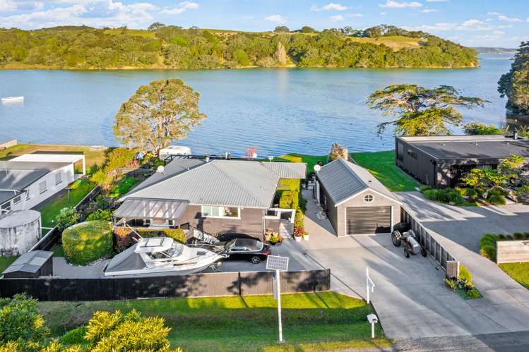 399 Leigh Road Whangateau_18