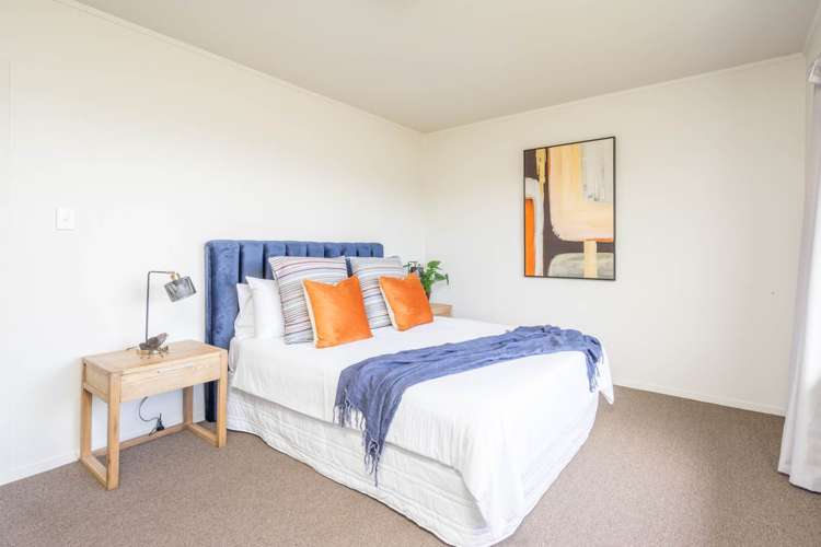 2/218 East Coast Road Forrest Hill_13