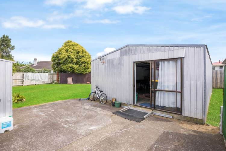 5 Nola Crescent Otara_24