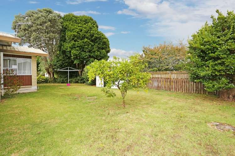 9 Green Lane Pukekohe_13