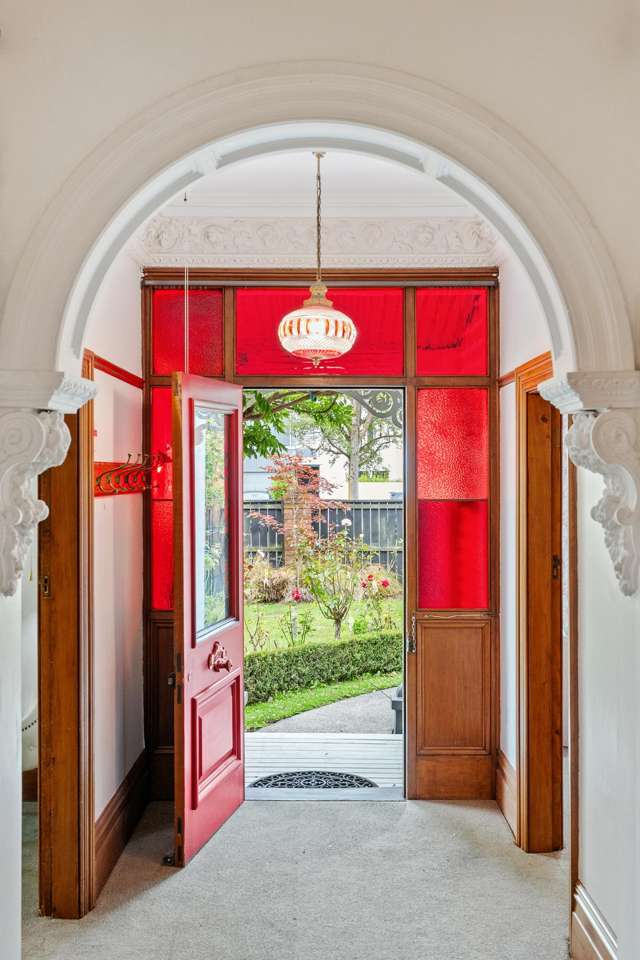 42 Hawkesbury Avenue St Albans_4