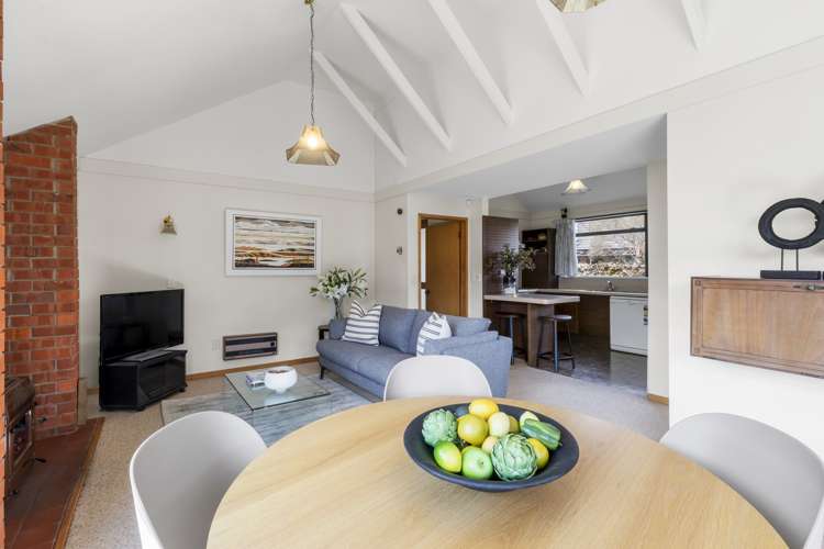 8 Oregon Drive Kelvin Heights_5