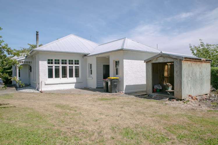 54 Louisa Street Gladstone_22