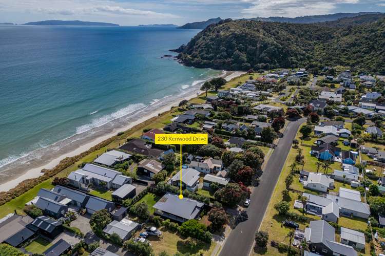 230 Kenwood Drive Matarangi_15