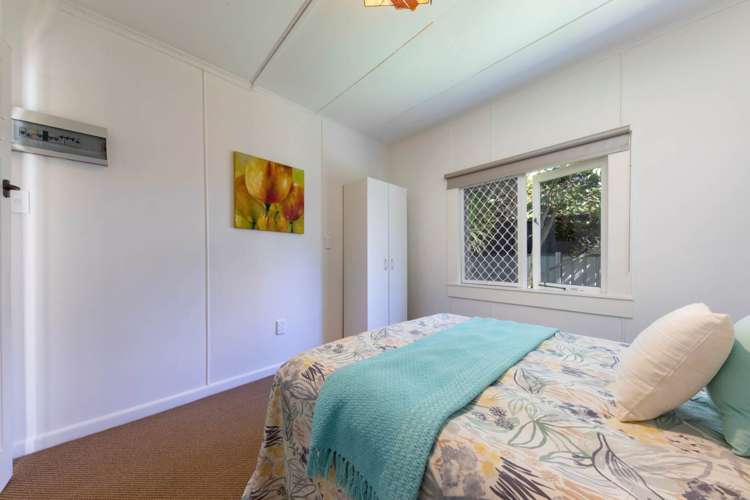 1220 Huia Road Huia_10