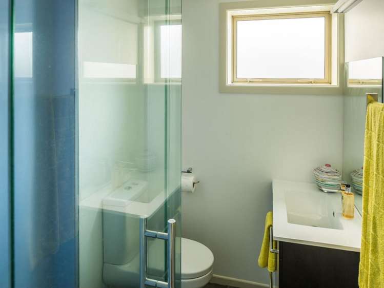 233 Marine Parade Eastbourne_16