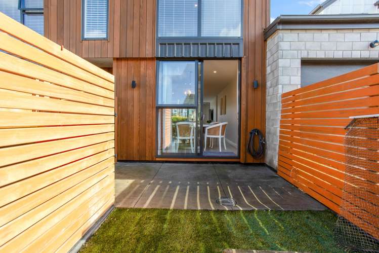 55 Bonair Crescent Millwater_26