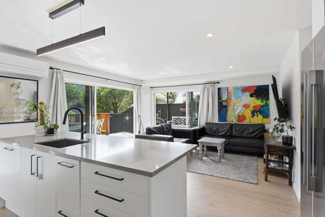 17 Waiwera Road Waiwera_4