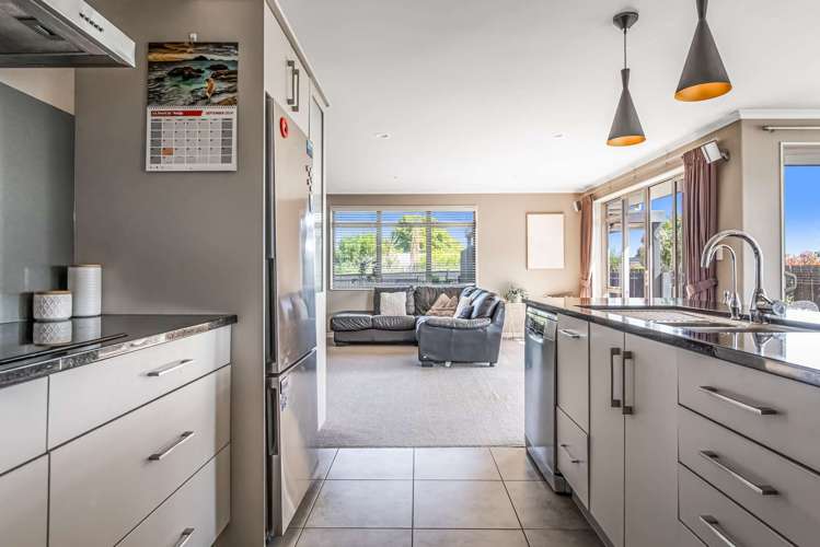 52 Buxton Place Ohauiti_10