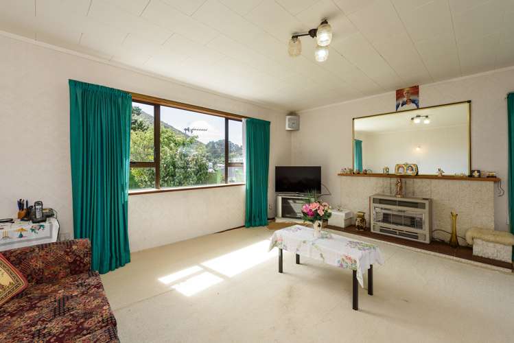 82 Thurleigh Grove Karori_5