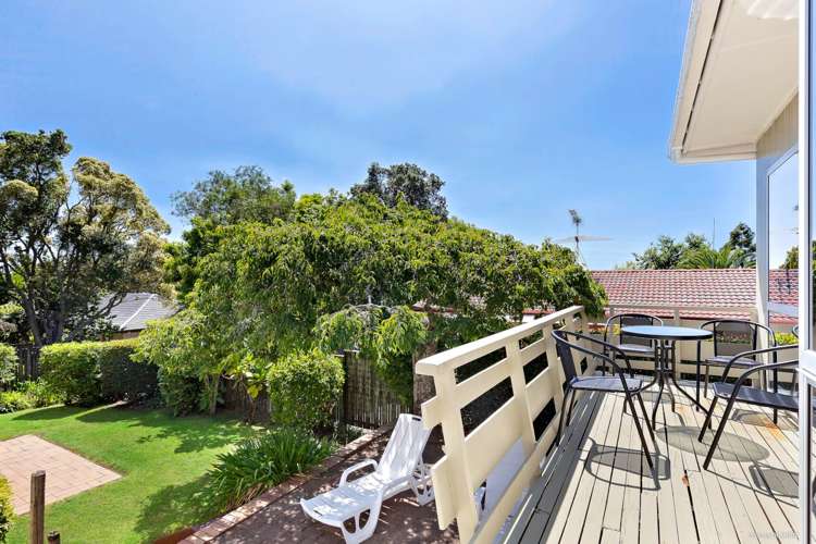 2 Puketitiro Street Glen Eden_13