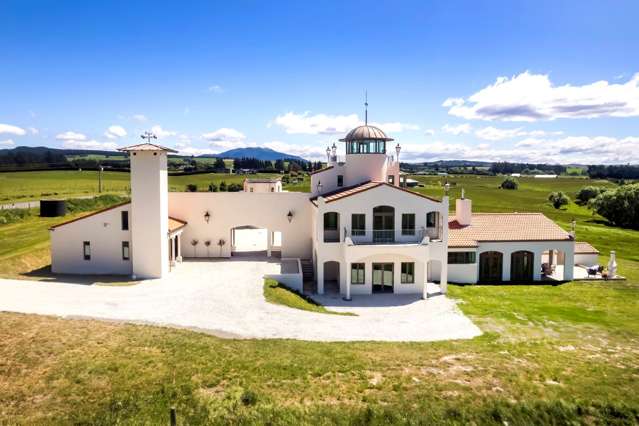 Grand Designs NZ castle for sale - from abandoned ruin to dream palace