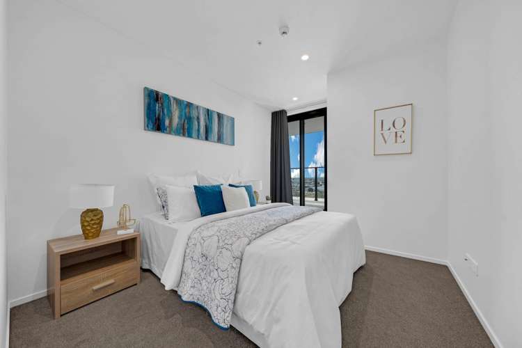 502/12 Barrack Road Mt Wellington_12
