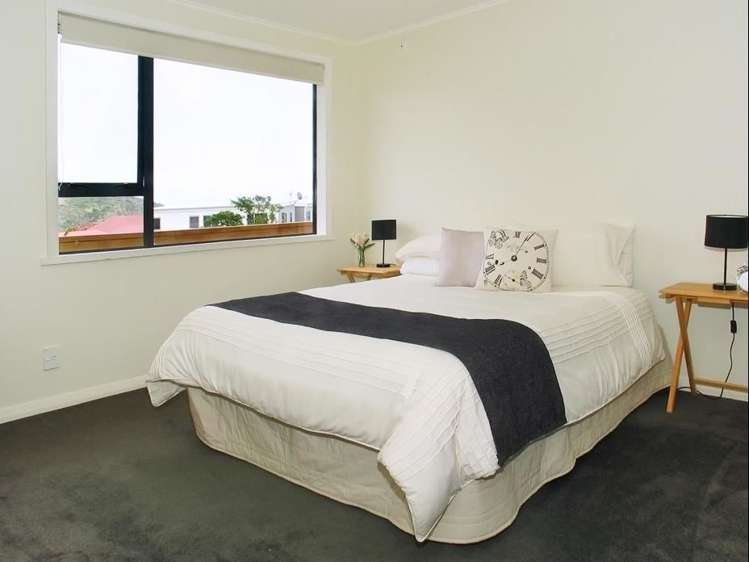 4 Tireti Road Titahi Bay_14