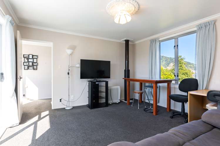 48 Beach Road Waikawa_17