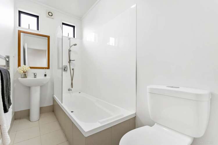 72b Kervil Avenue Te Atatu Peninsula_8