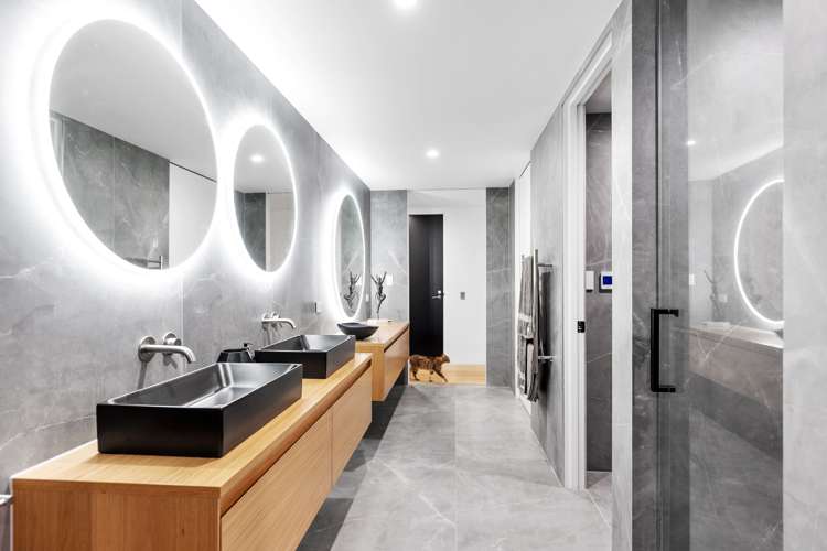 314a Hurstmere Road Takapuna_19