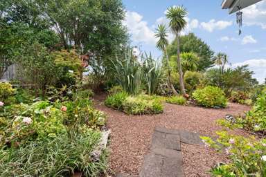 1/33 Cyclarama Crescent_2