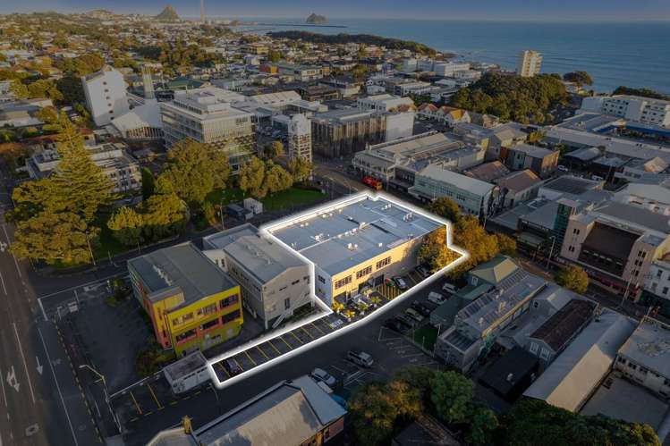 109 Devon Street West New Plymouth_26