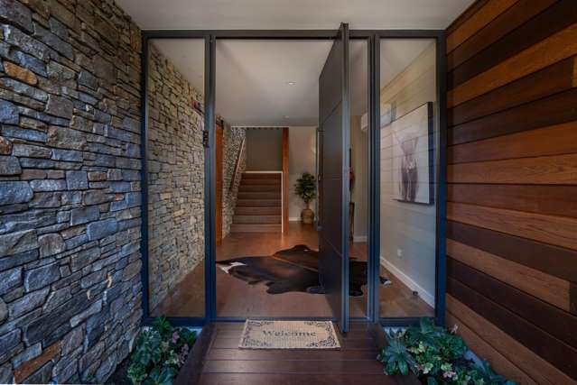 336 Lake Terrace Two Mile Bay_4