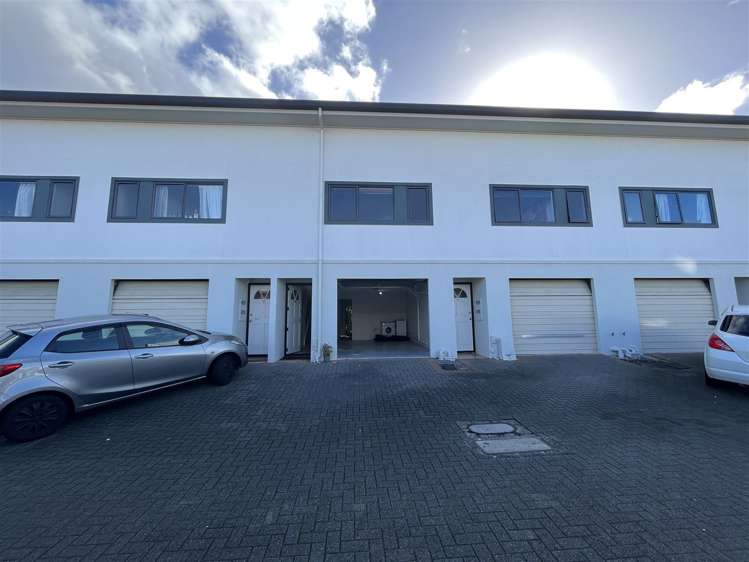 22/22a Willcott Street Mount Albert_0