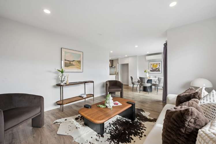 6 McArthur Close Silverdale_15